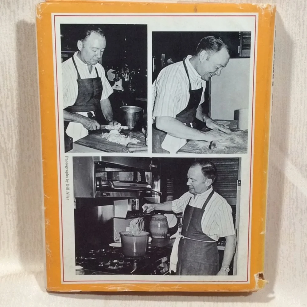 Vintage 1969 Kitchen Primer by Craig Claiborne